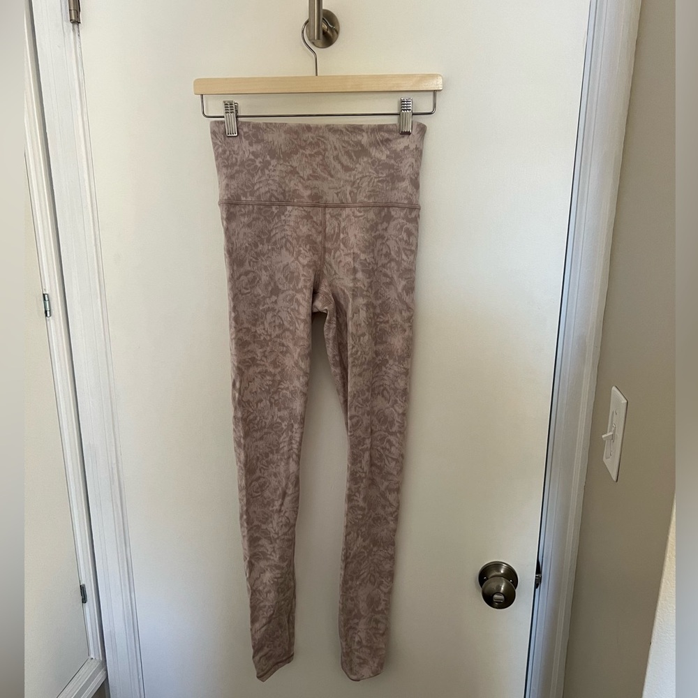 Athleta elation textures tight